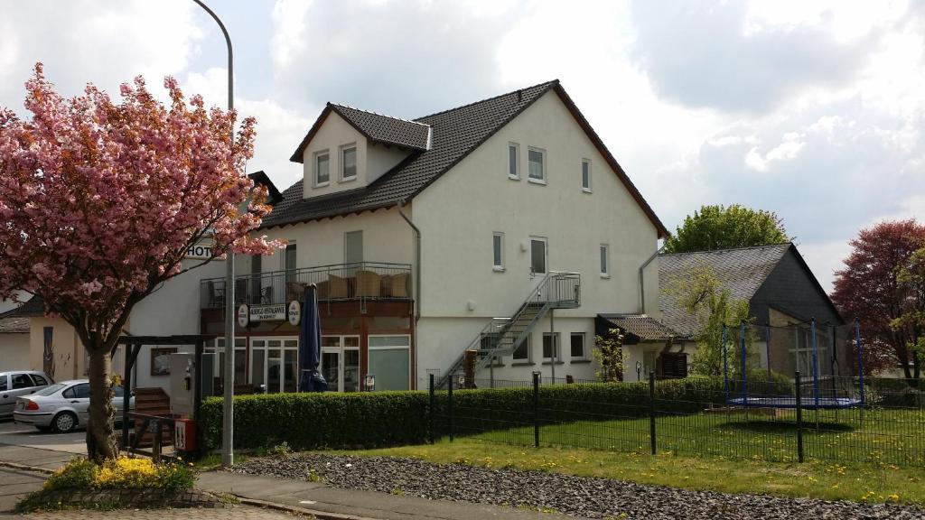 Albergo Restaurante Da Franco Büchenbeuren Dış mekan fotoğraf