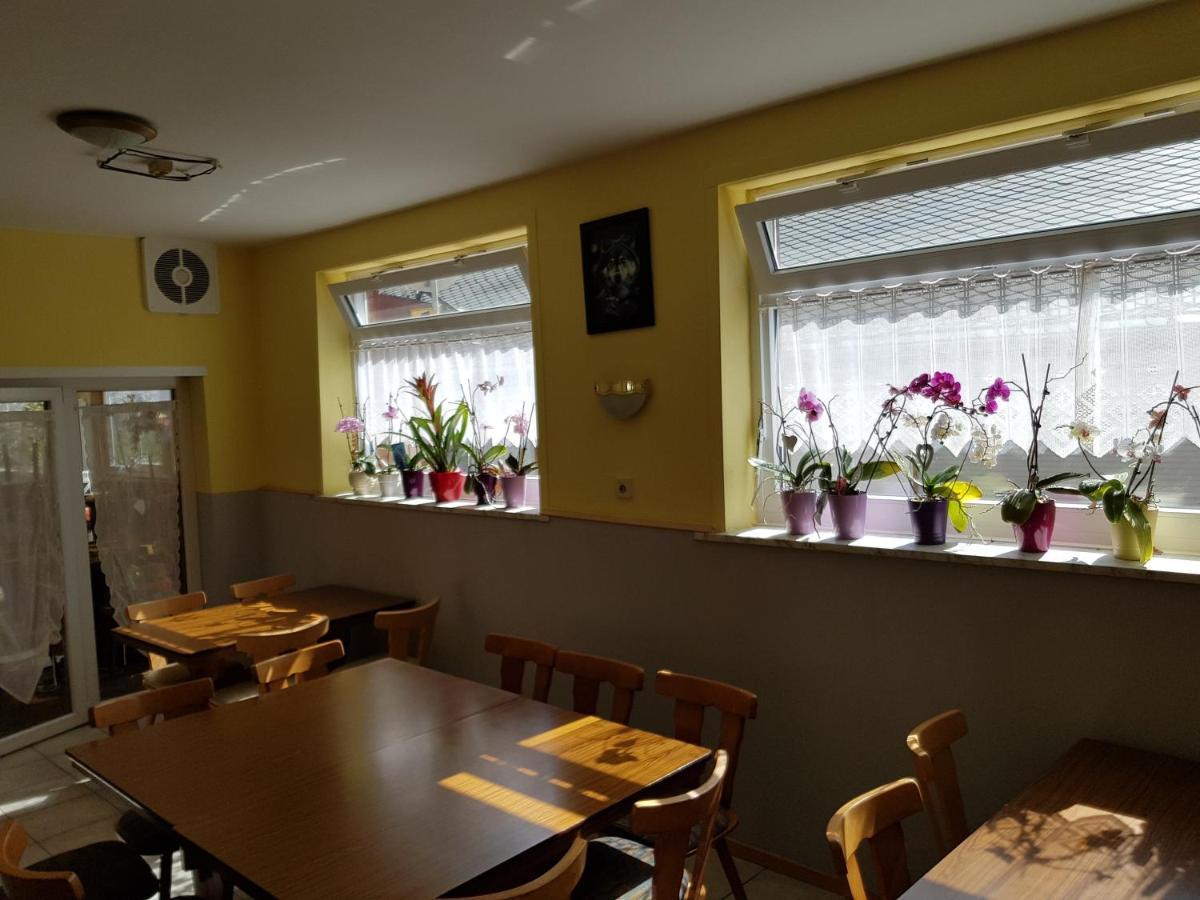 Albergo Restaurante Da Franco Büchenbeuren Dış mekan fotoğraf